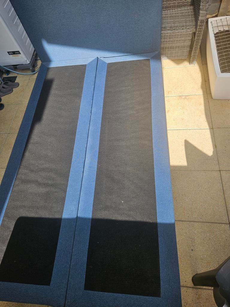 gratis Boxspring 120x200 cm - Comfortabel en Ruim, Huis en Inrichting, Ophalen, Gebruikt, Blauw, Twijfelaar