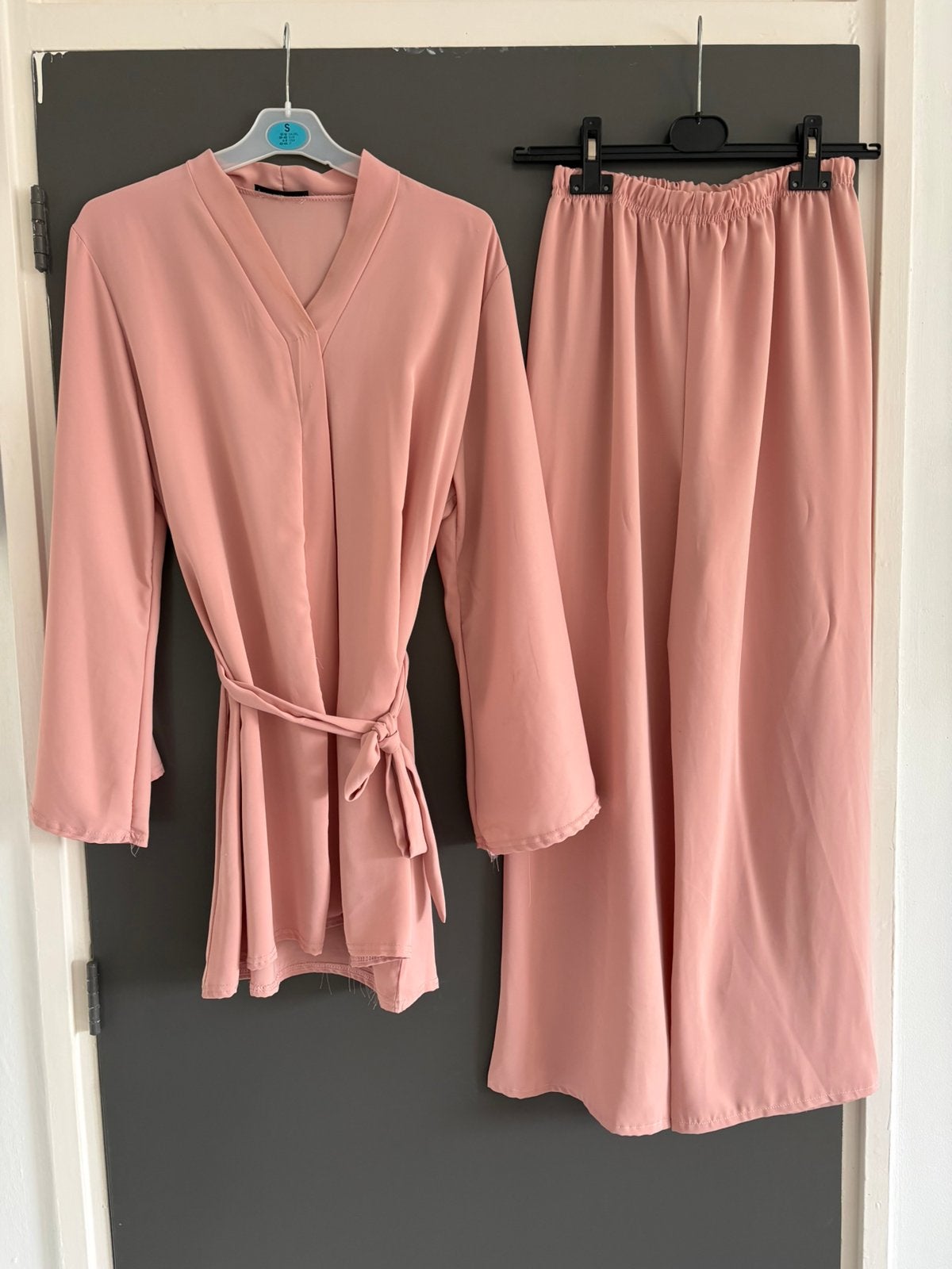 Lounge wear, Ophalen of Verzenden, Gedragen, Maat 38/40 (M), Roze