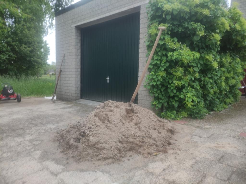 gratis ophoogzand / straatzand, Tuin en Terras, Zand, Ophalen, Gebruikt, Ophoogzand
