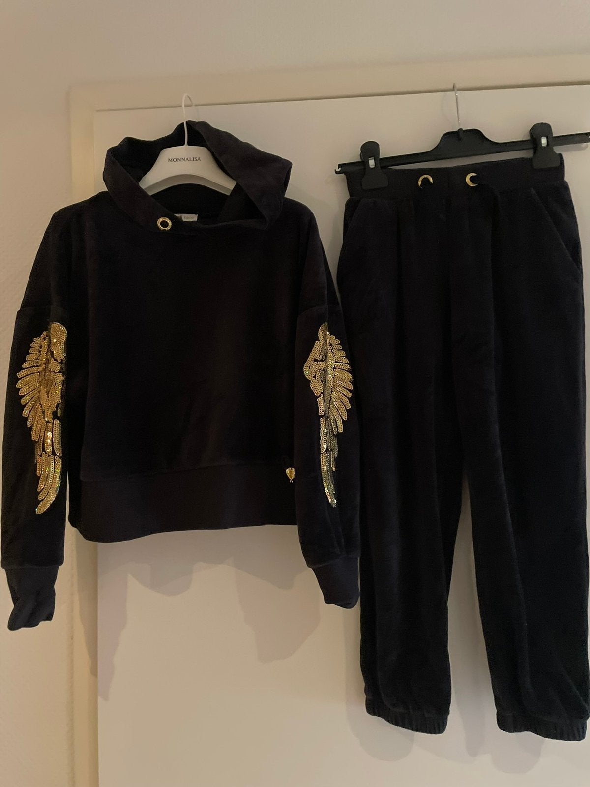 Angels face fluweel broek 8/9 met trui 10/11, Kinderen en Baby's, Kinderkleding | Maat 134, Meisje, Angels face, Ophalen of Verzenden