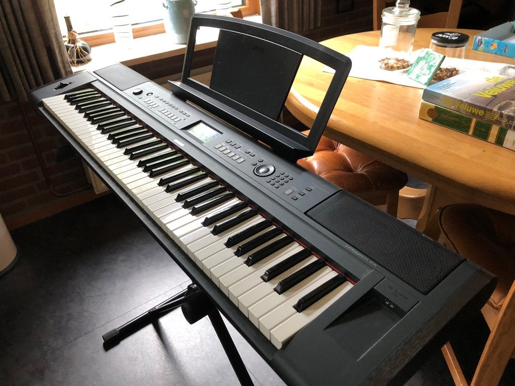 Digitale piano Yamaha Piaggero NP-V80, Ophalen, Gebruikt, Zwart, Digitaal