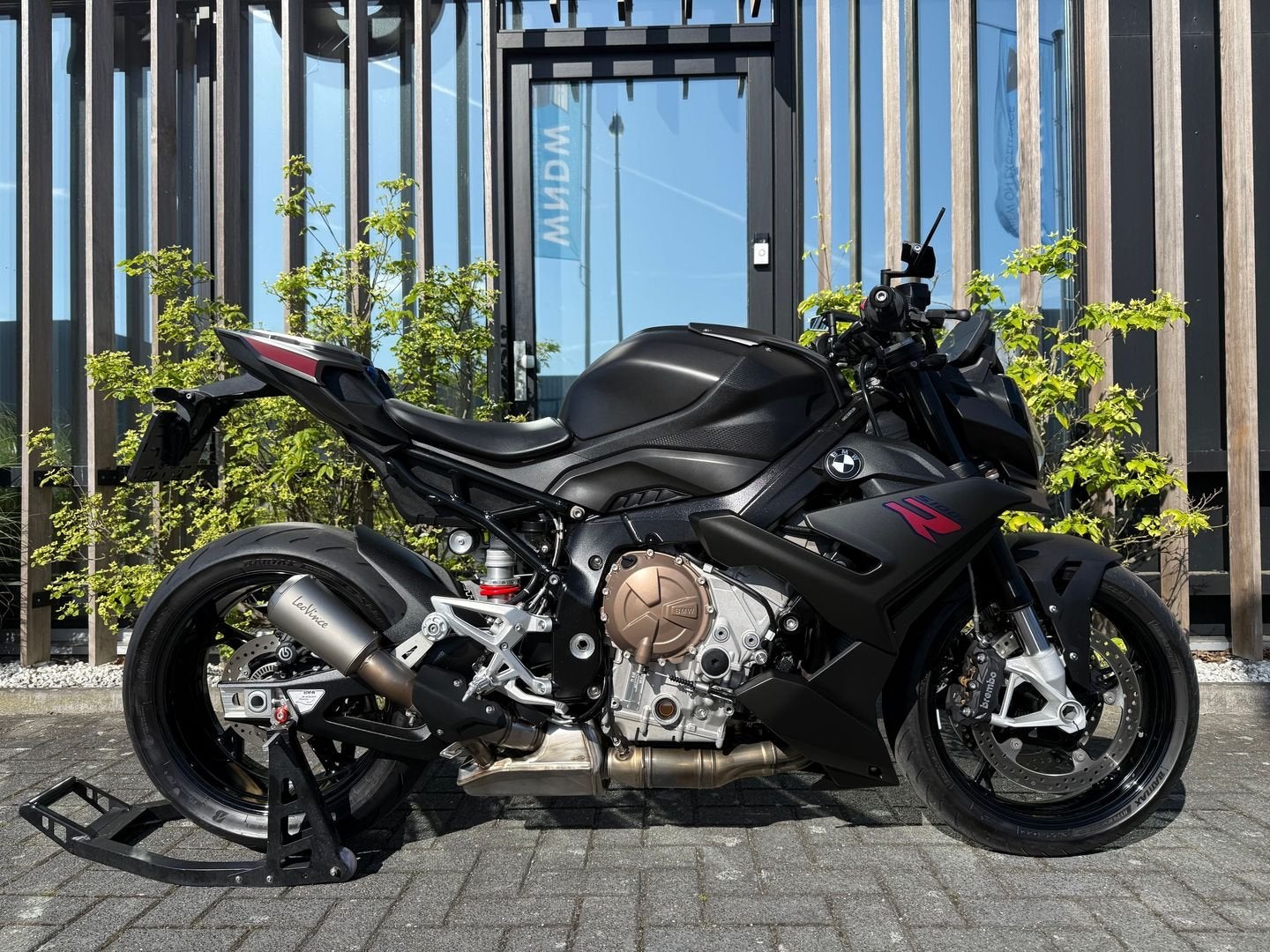 BMW S 1000 R -2022- Full Black Edition - Dikste van NL, Motoren, 4 cilinders, Motorrijbewijs A, Bedrijf, Onbekend