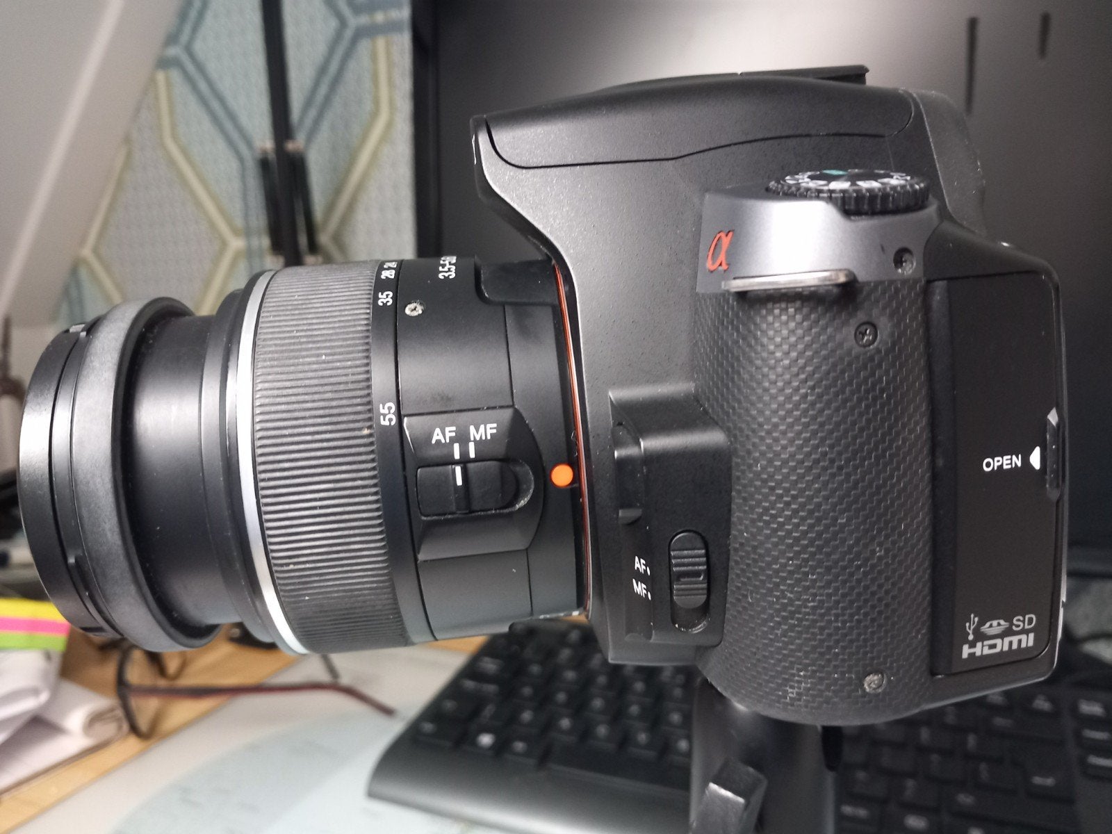 Sony Alpha a330 Spiegelreflexcamera met 18-55mm lens, Audio, Tv en Foto, Fotocamera's Digitaal, Gebruikt, Spiegelreflex, Ophalen of Verzenden