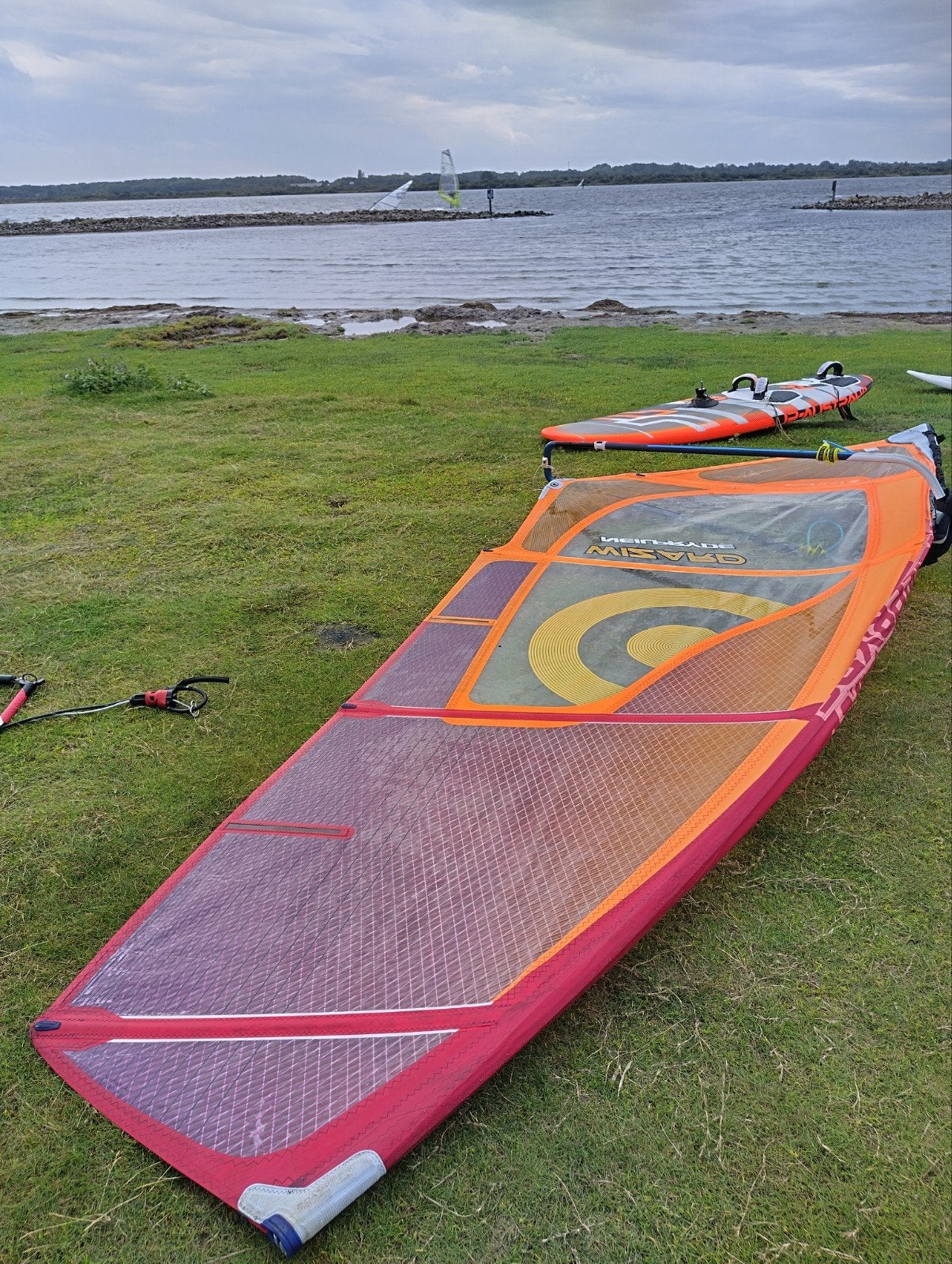 Neilpryde Wizard 2018 Windsurfzeil 5.1 m², Ophalen, Gebruikt, 5 tot 6.5 m², Minder dan 250 cm