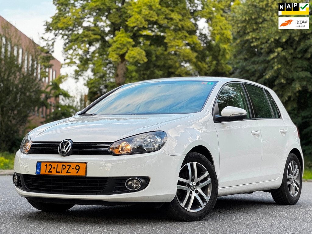 Volkswagen Golf 1.2 TSI Tour|NAVI|TREKHAAK|6BAK|AIRCO|ELEKRA, Euro 5, Gebruikt, 4 cilinders, 610 kg