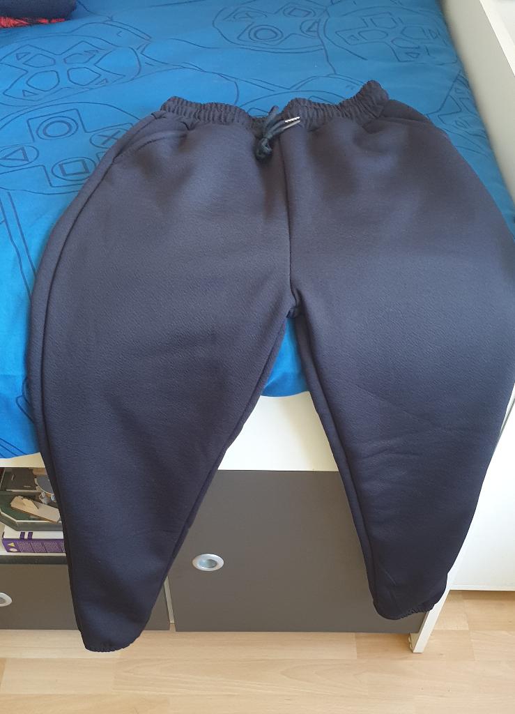 Joggingbroek met bont aan de buitenkant, Ophalen of Verzenden, Nieuw, Jongen, Broek