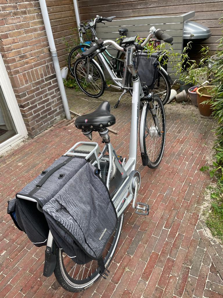Stella elektrische fietsen (2) - Modena Excellence, Fietsen en Brommers, Elektrische fietsen, 51 tot 55 cm, Ophalen, Gebruikt