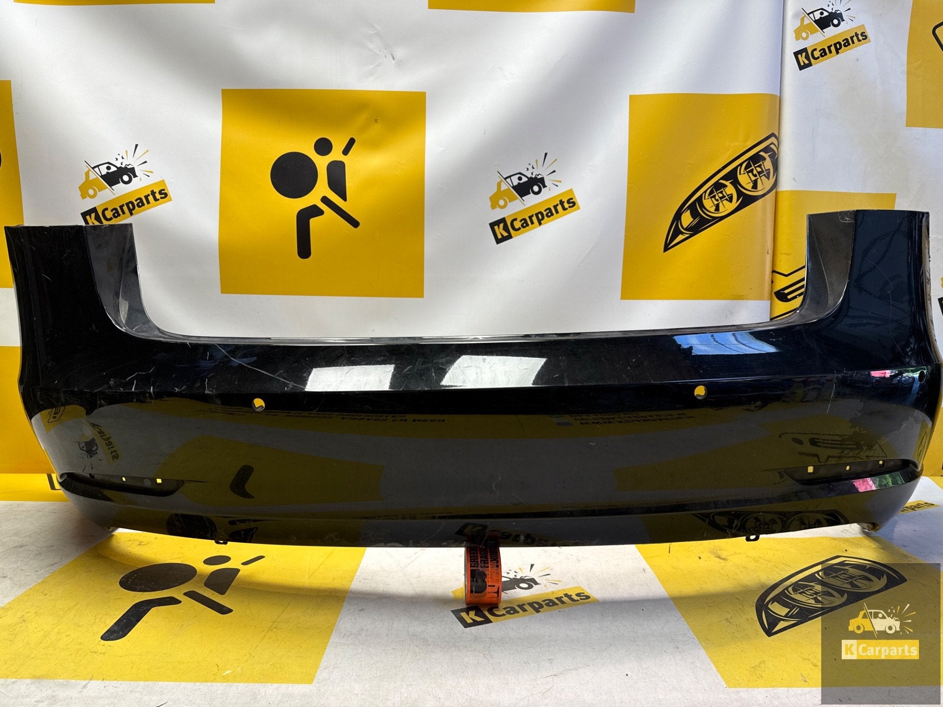 Achterbumper Tesla model 3 1083983-00 Origineel Bumper 6XPDC, Info@fabrikant.eu, Fabrikantstraat 1
1000 AA  Amsterdam, NL, Ophalen of Verzenden