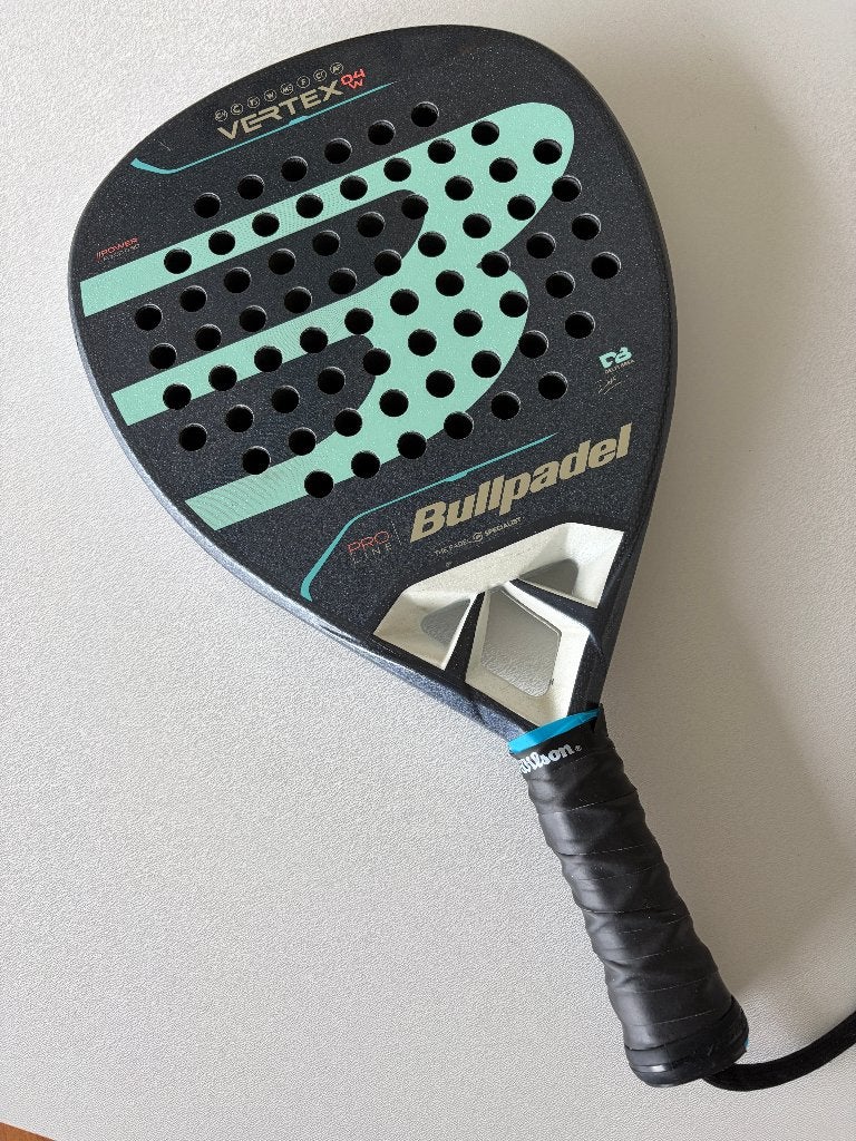 Bullpadel Vertex 04 W 24 Pro Line + X-Grip – Delfi Brea, Ophalen of Verzenden, Gebruikt, Padelracket