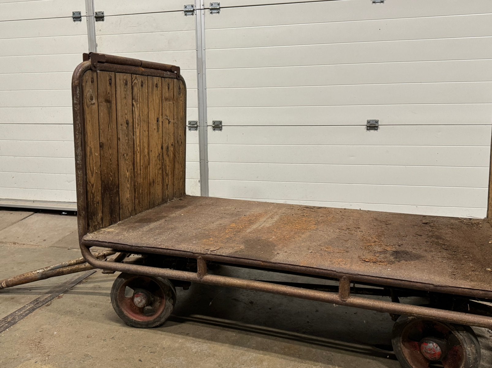 Oude veiling kar transport kar, Doe-het-zelf en Verbouw, 100 liter of meer, Ophalen, Zo goed als nieuw, Transportkar