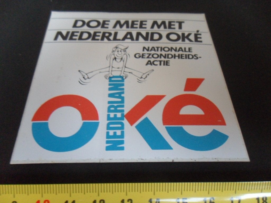 sticker doe mee met nederland oké gezondheidsactie, Ophalen of Verzenden, Zo goed als nieuw