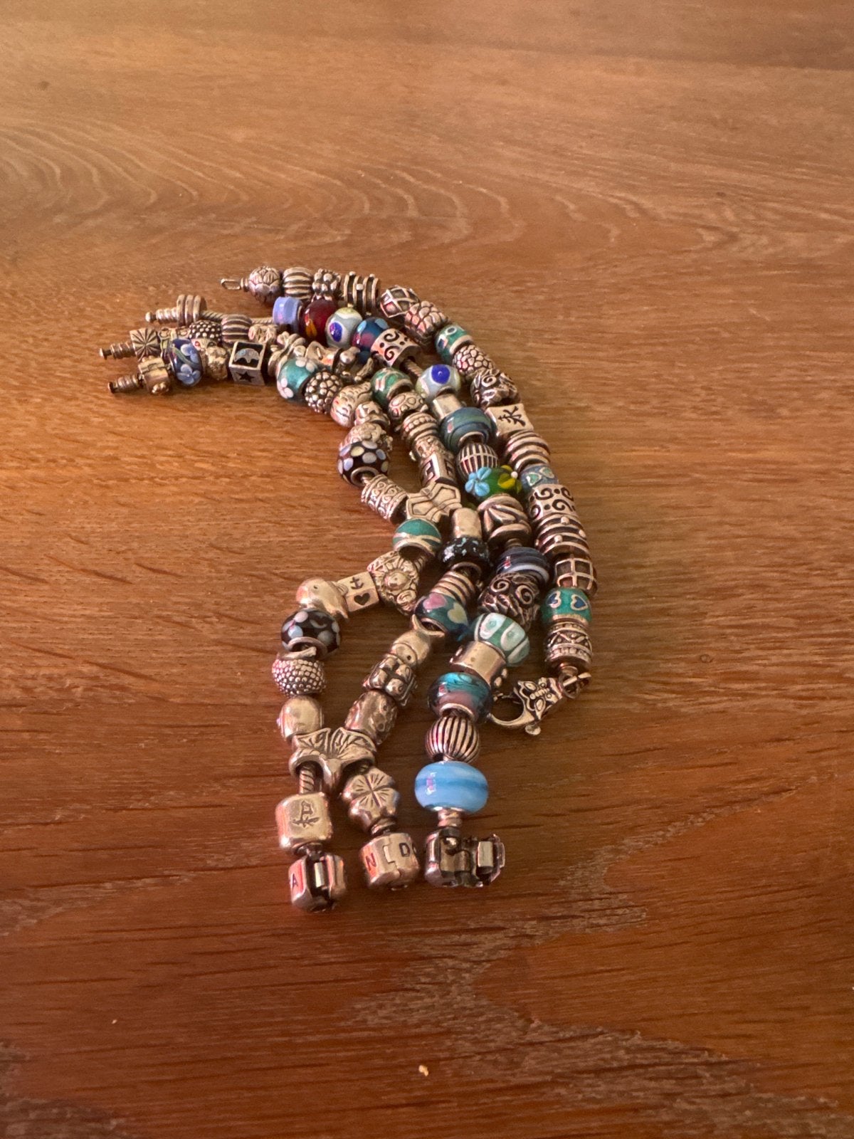 Pandora bedels en zilveren armbandjes - Koopje!, Gebruikt, Pandora, Ophalen of Verzenden, 4 bedels of meer