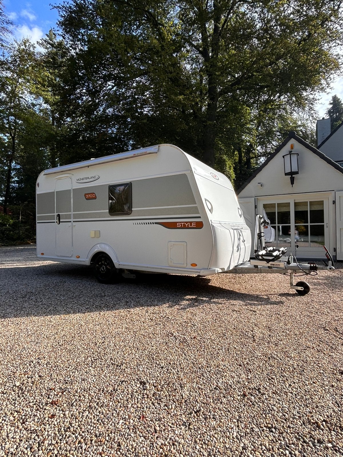 Lmc Style 370 bj2014 mover/luifel/tent nieuwstaat!!