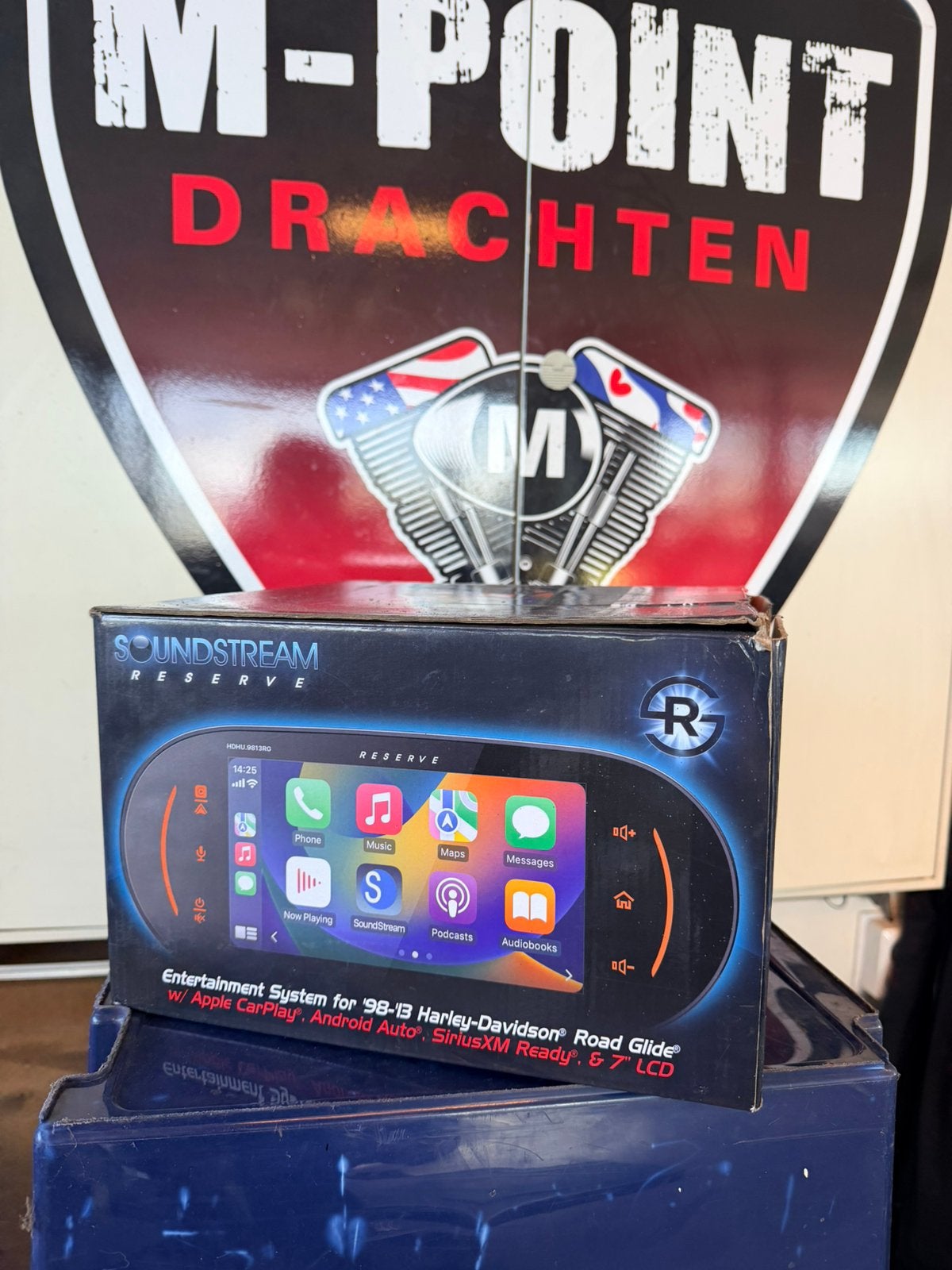 Foto 2 van Soundstream Reserve Harley Road Glide Radio