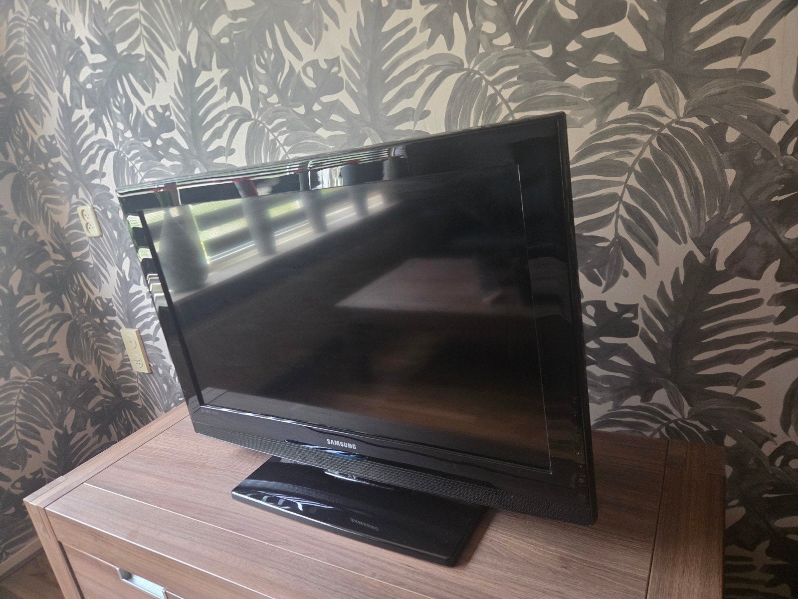 Samsung LE32B350F1W 32 inch LCD TV, Ophalen, Gebruikt, 50 Hz, 80 tot 100 cm