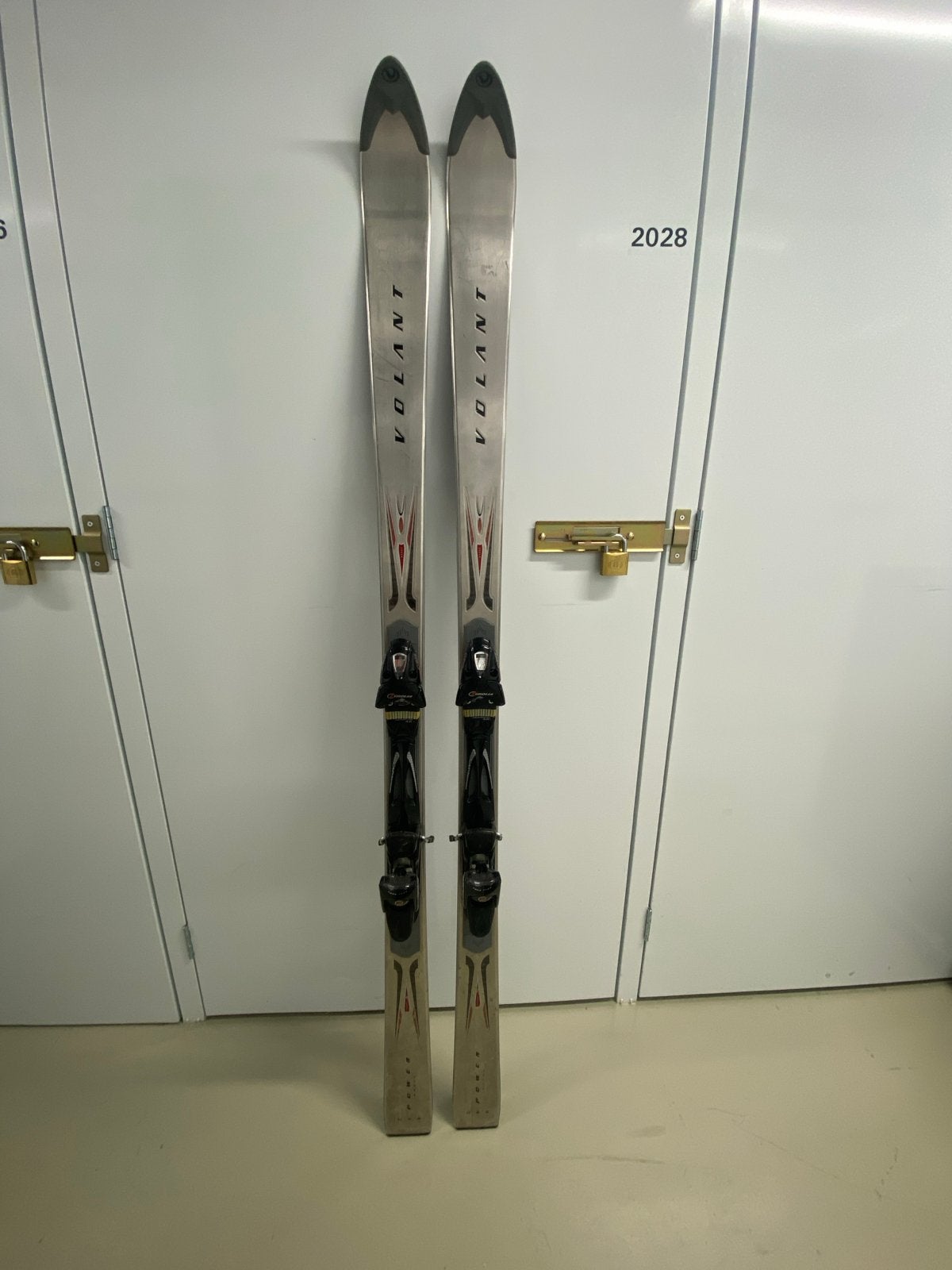 Volant Power Carver 180 Ski's - Perfect voor Carven, Overige merken, Ophalen of Verzenden, Carve, Skiën
