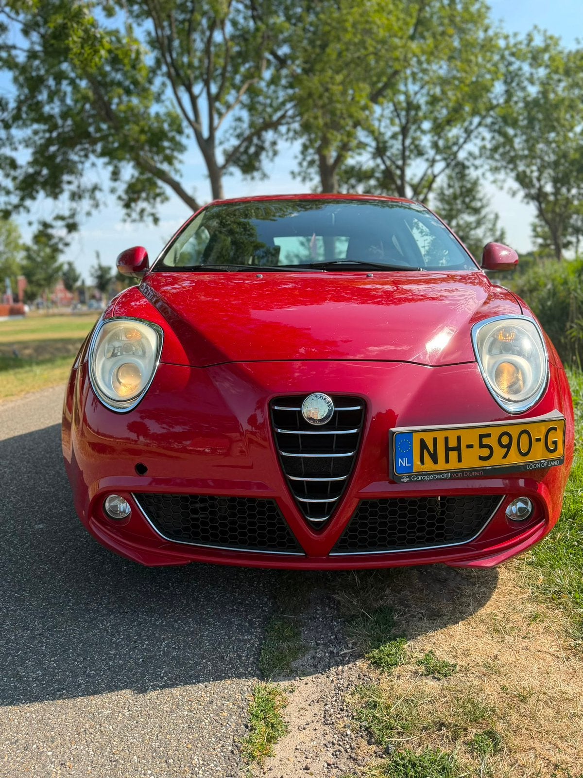 Alfa Romeo MiTo 1.4 16V 2009 Rood, Auto's, Voorwielaandrijving, 400 kg, 1055 kg, 49 €/maand
