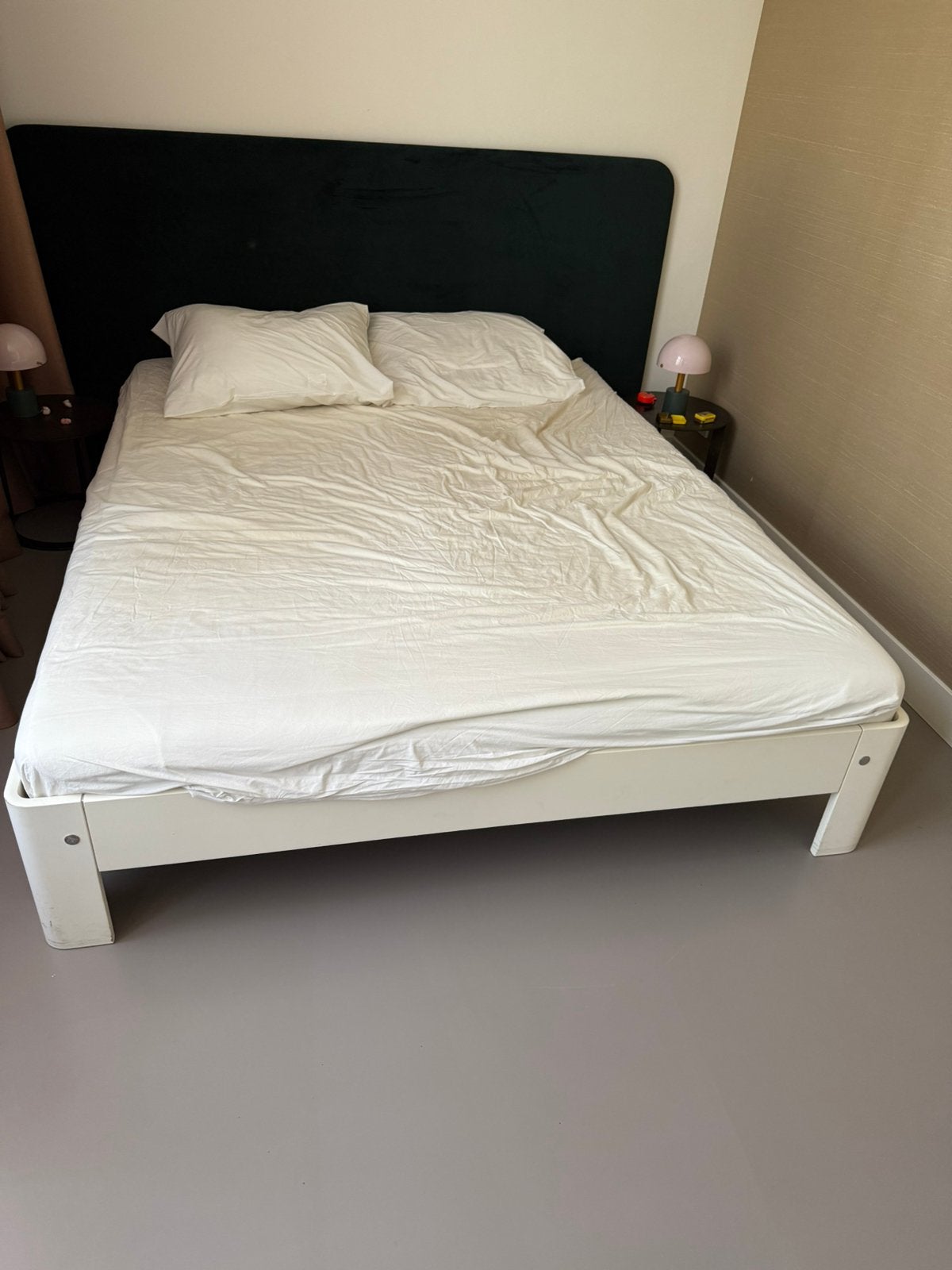 Auping Auronde 160x200 + matras | ophalen maandag 18:00, Huis en Inrichting, Slaapkamer | Bedden, Ophalen, Gebruikt, Wit, Tweepersoons