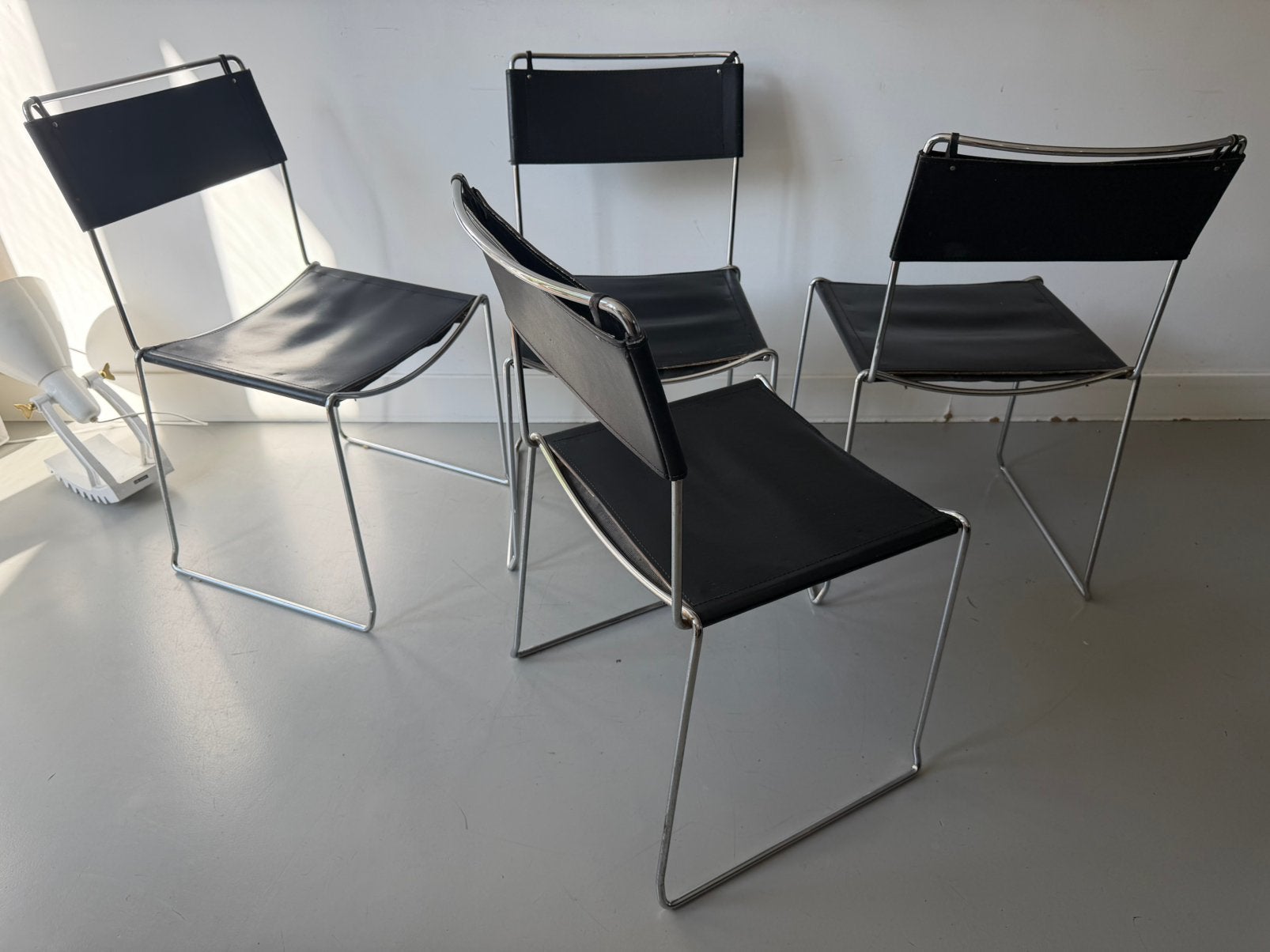 Alias Belotti ‘Spaghetti’ stoelen – set van 4 | Italië ‘80, Huis en Inrichting, Stoelen, Ophalen, Gebruikt, Zwart, Mid-century modern, Italiaans design, Bauhaus, eclectic