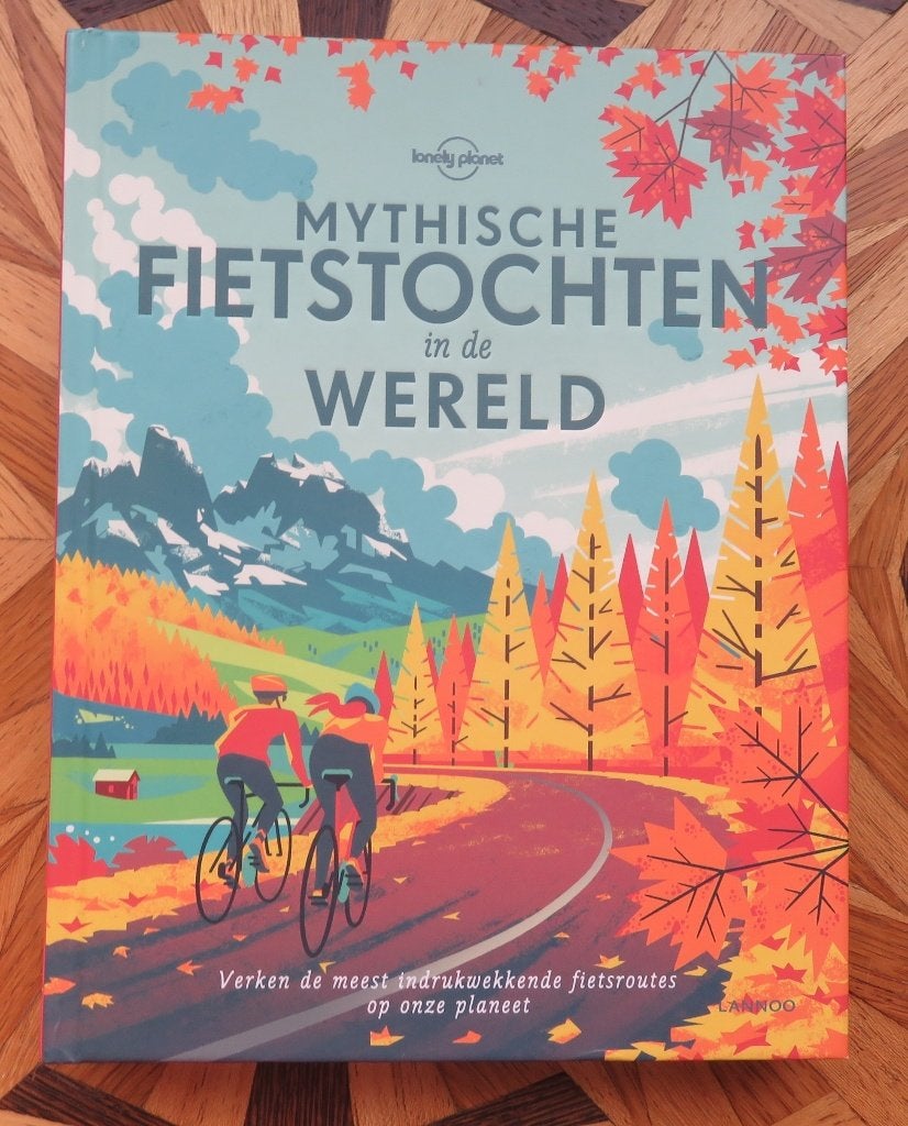 Mythische Fietstochten in de Wereld, Ophalen of Verzenden, Zo goed als nieuw, Lopen en Fietsen