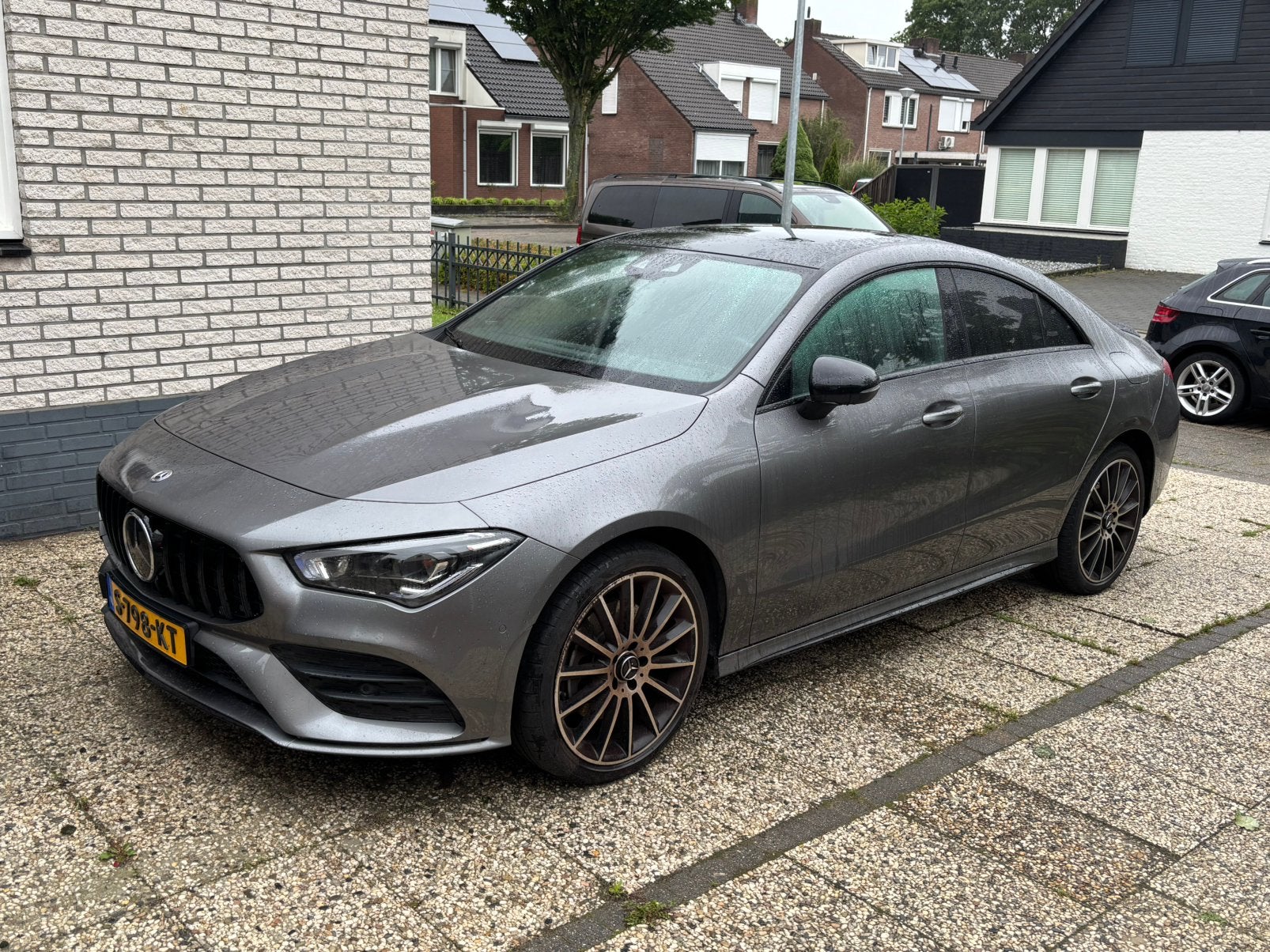 Mercedes-Benz CLA 250 e 218pk 8G-DCT 2020 Grijs, CLA, Leder en Stof, 1600 kg, 1332 cc