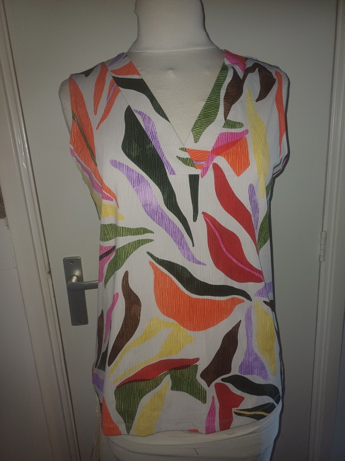 Mi piace travel mouwl. V-hals top Kit Summer Leaf dance pri, Maat 38/40 (M), Meerkleurig, Onbekend, Nieuw