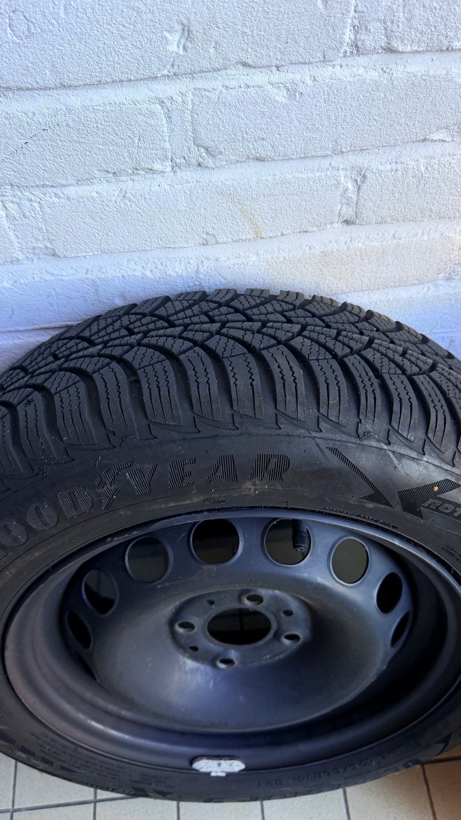 Goodyear winterbanden op stalen velgen, Auto-onderdelen, Banden en Velgen, Gebruikt, 15 inch, 175 mm, Banden en Velgen
