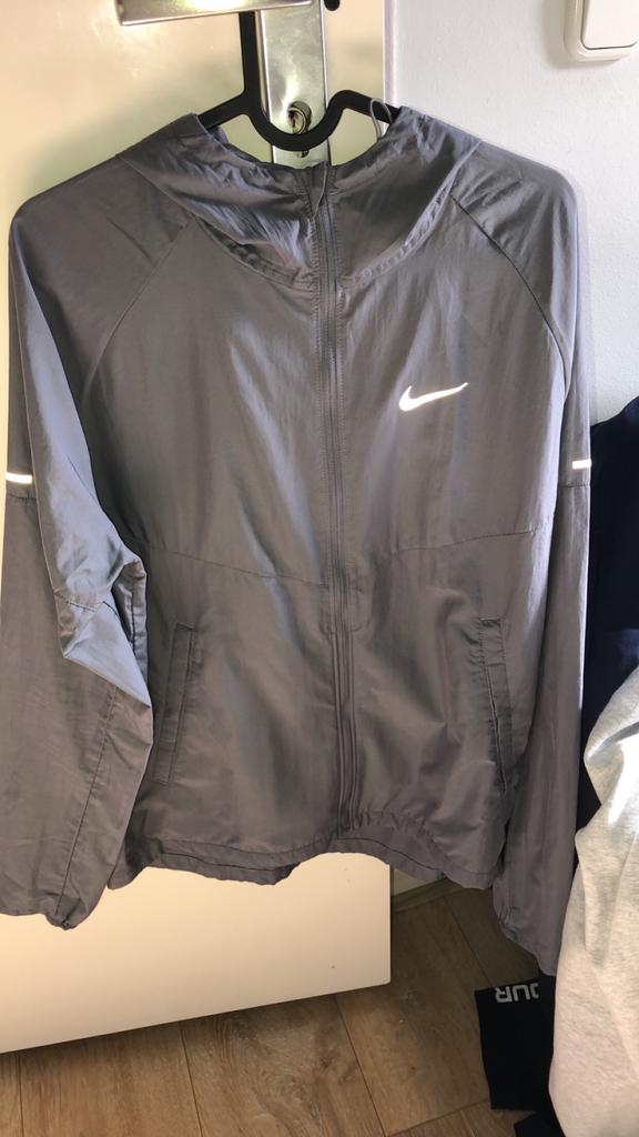 Nike trainingspak grijs, Ophalen of Verzenden
