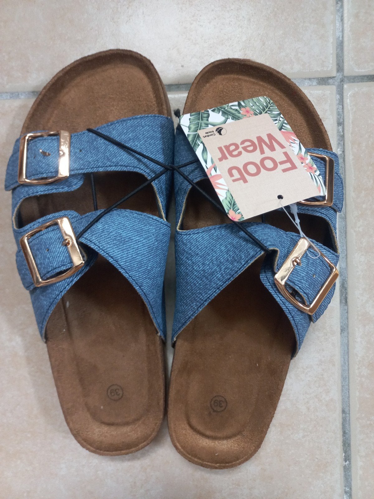 slippers , nieuw , maat 39, Ophalen of Verzenden, Nieuw