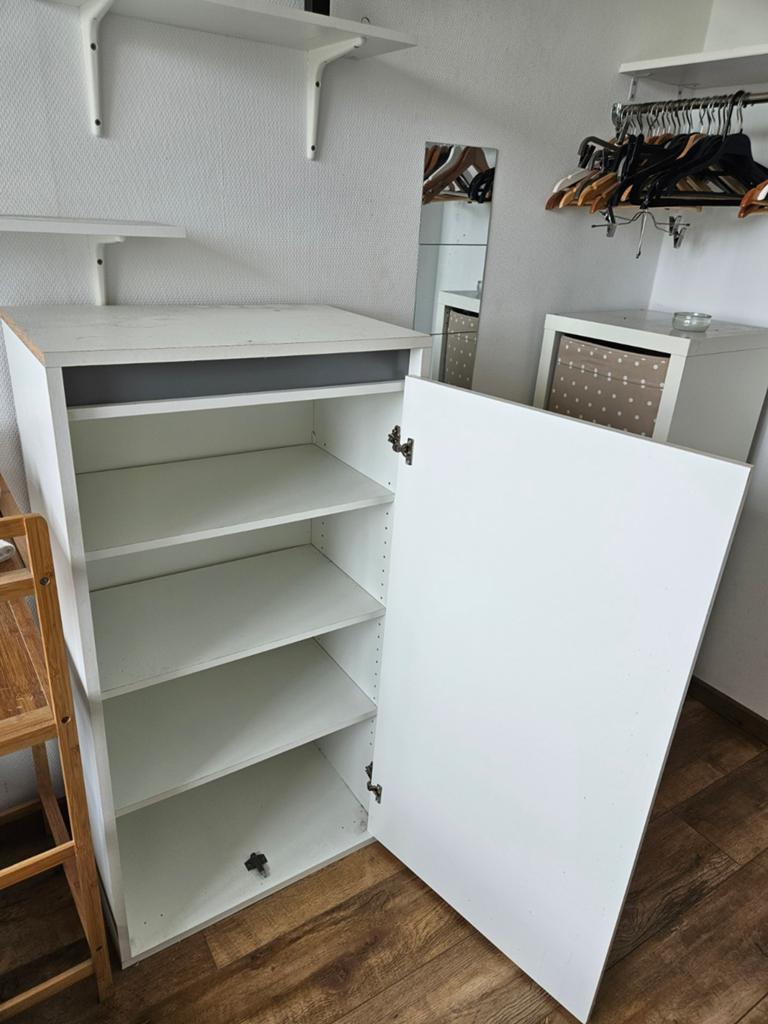 Ikea wardrobe, Huis en Inrichting, Kasten | Kledingkasten, Zo goed als nieuw, Minder dan 100 cm, 25 tot 50 cm, 50 tot 100 cm