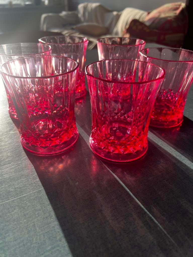 Zes roze glazen, Ophalen of Verzenden, Zo goed als nieuw, Overige typen