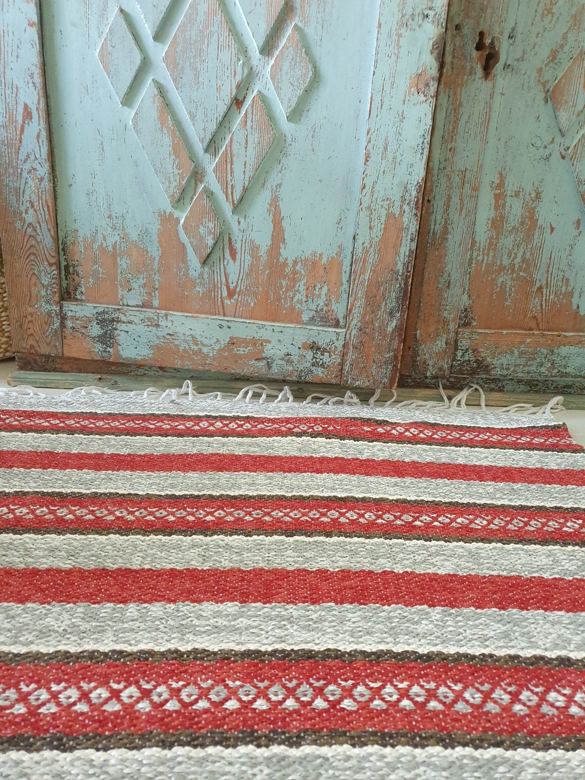 Zweeds: Plastmatta rood-grijs kunststof kleed 115x178, Antiek en Kunst, Ophalen