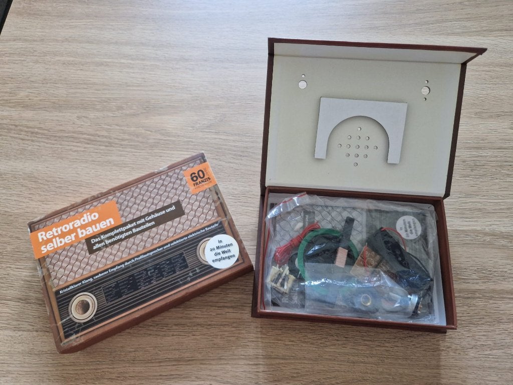Reteroradio bouwpakket, Ophalen of Verzenden, Zo goed als nieuw, Knutselwerk