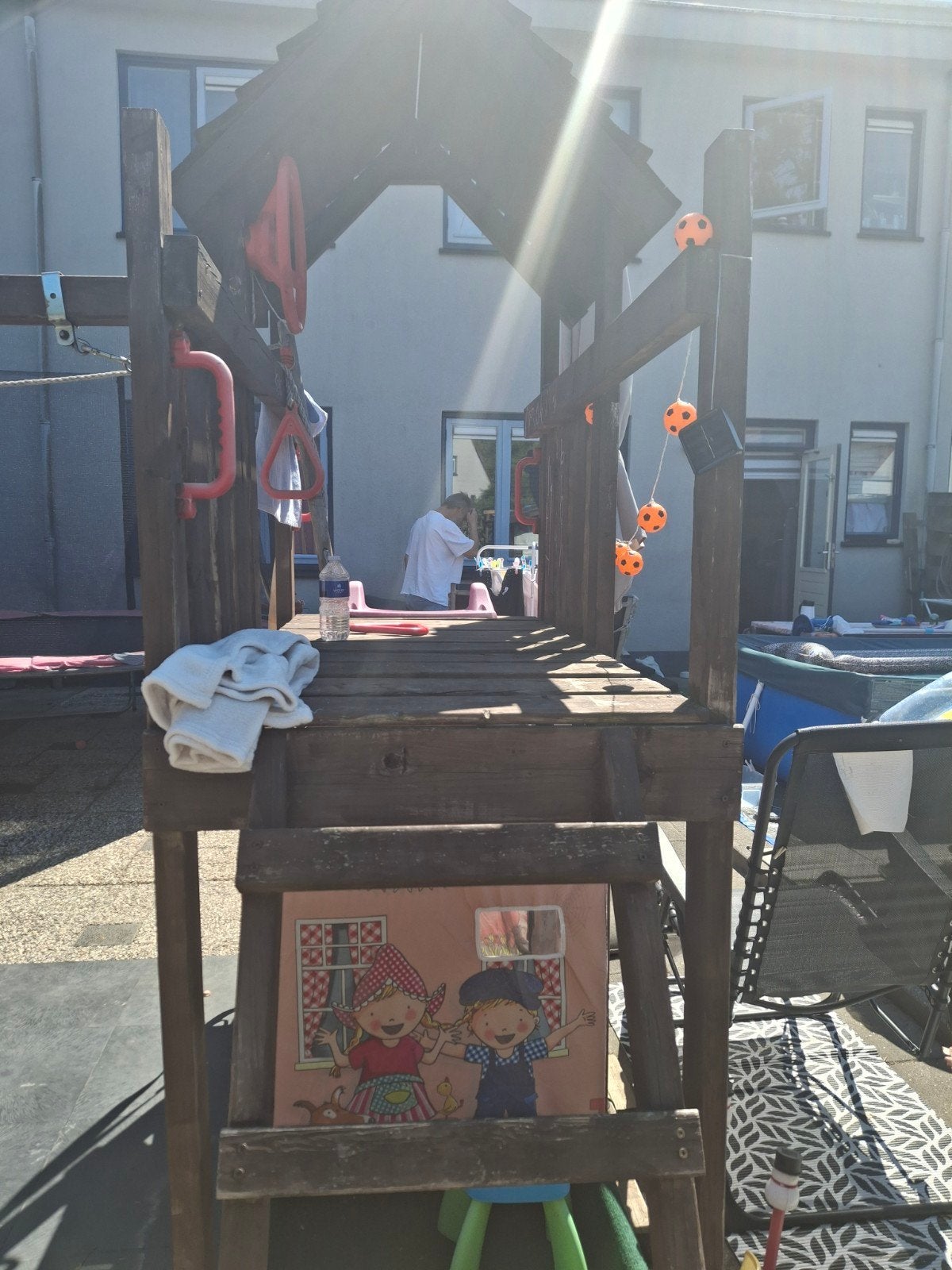 speel huis buiten, Ophalen, Gebruikt