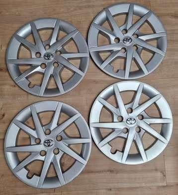 Wieldoppen Toyota 15 inch 4 stuks, Ophalen of Verzenden