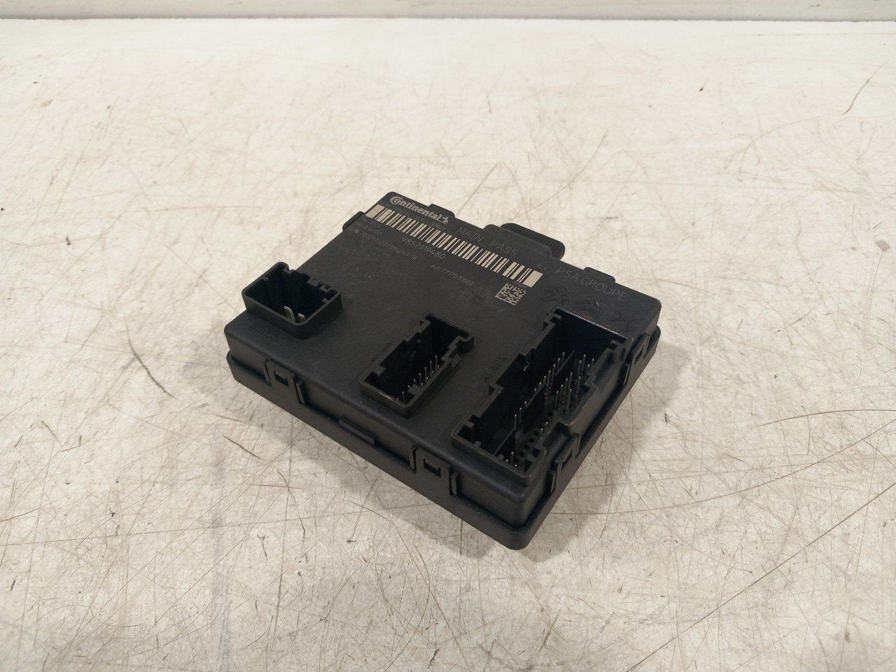 Computer centrale vergrendeling Opel Astra, Onderdelen@venauto.nl, Van der Ven Autorecycling B.V., Gebruikt, Ettenseweg 76, 4706 PB Roosendaal, The Netherlands