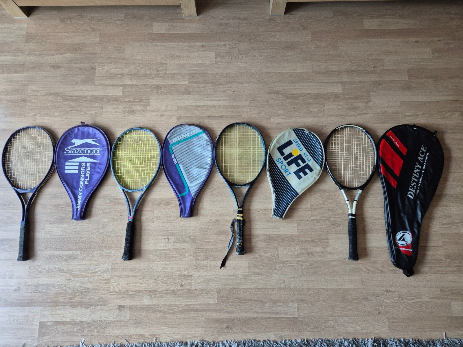 4 tennisrackets + hoes - bespanning en grip checken €2,50 ps, Ophalen of Verzenden, Gebruikt, Racket, Overige merken