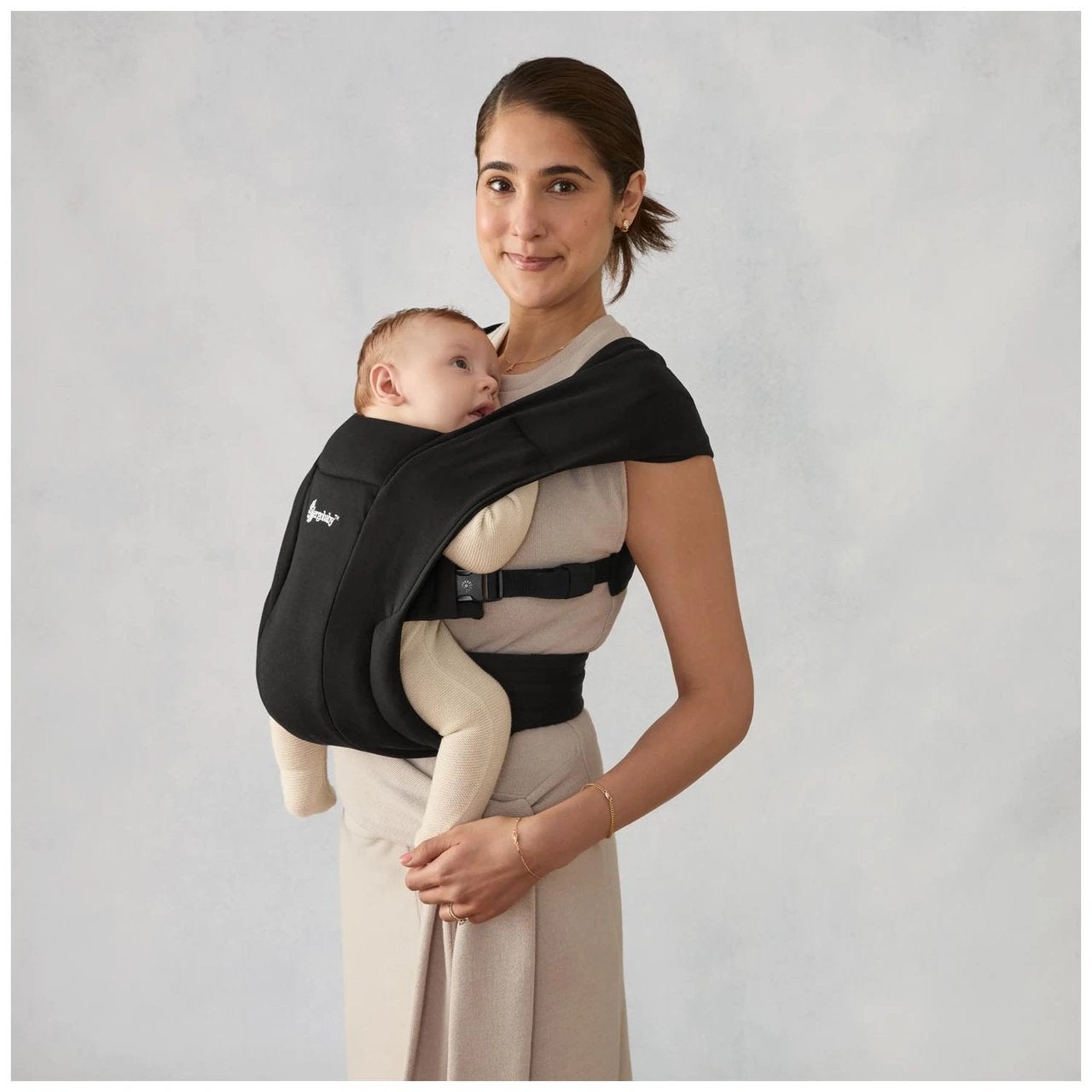 Ergobaby Embrace Draagzak - Zwart Nieuw in doos, Overige merken, Nieuw, Ophalen of Verzenden, Buik