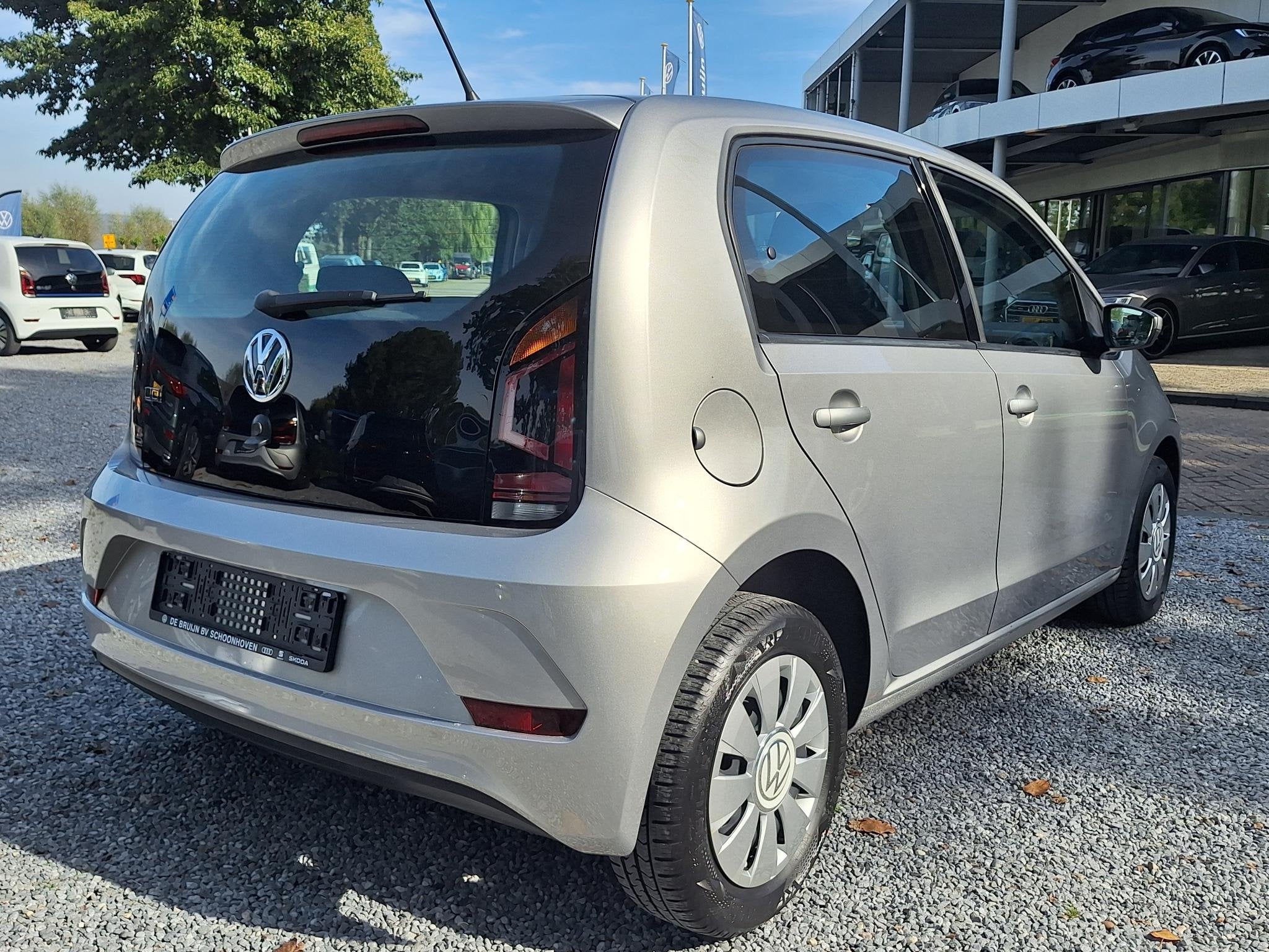Volkswagen Up! 1.0 5d (Airco,Dab), 12 maanden, Stof, Gebruikt, 4 stoelen