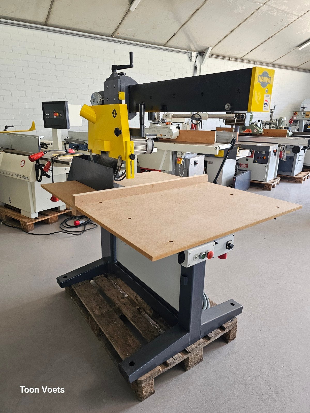Afkortzaag Harwi Type 625H Met motorrem, Ophalen, 1200 watt of meer, Afkortzaag, 70 mm of meer