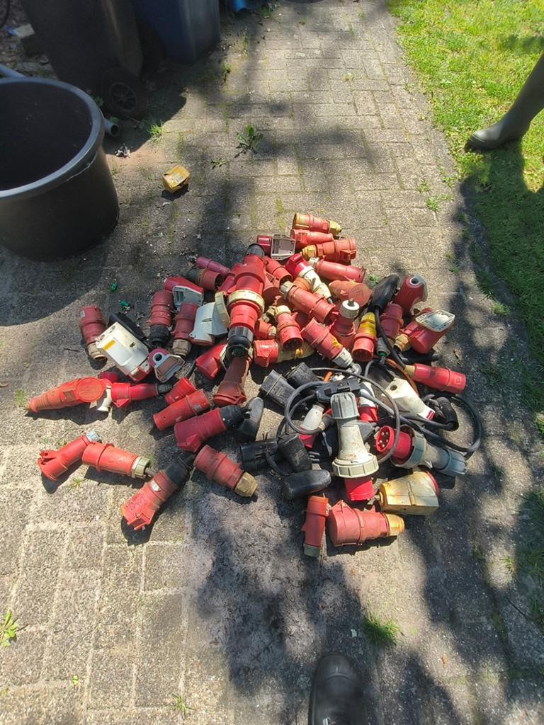 Partij krachtstroom stekkers en contrastekkers, Doe-het-zelf en Verbouw, Elektra en Kabels, Ophalen, Gebruikt, Stekker