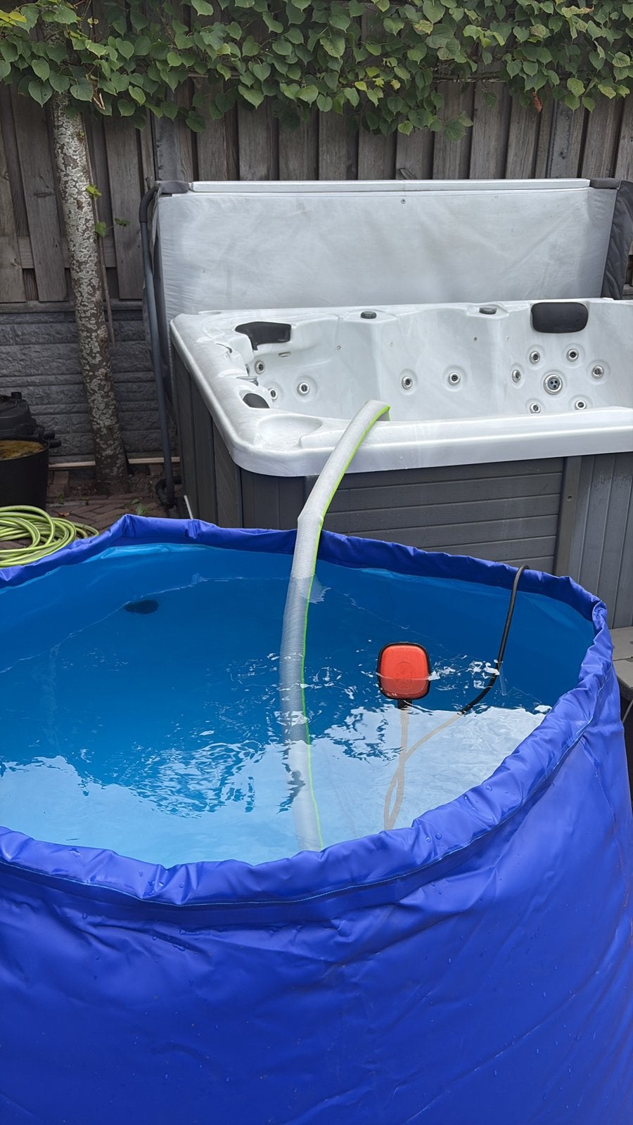 Gezocht/aangeboden een fijne jaccuzi spa monteur met tijd !?, Ophalen of Verzenden, Zo goed als nieuw
