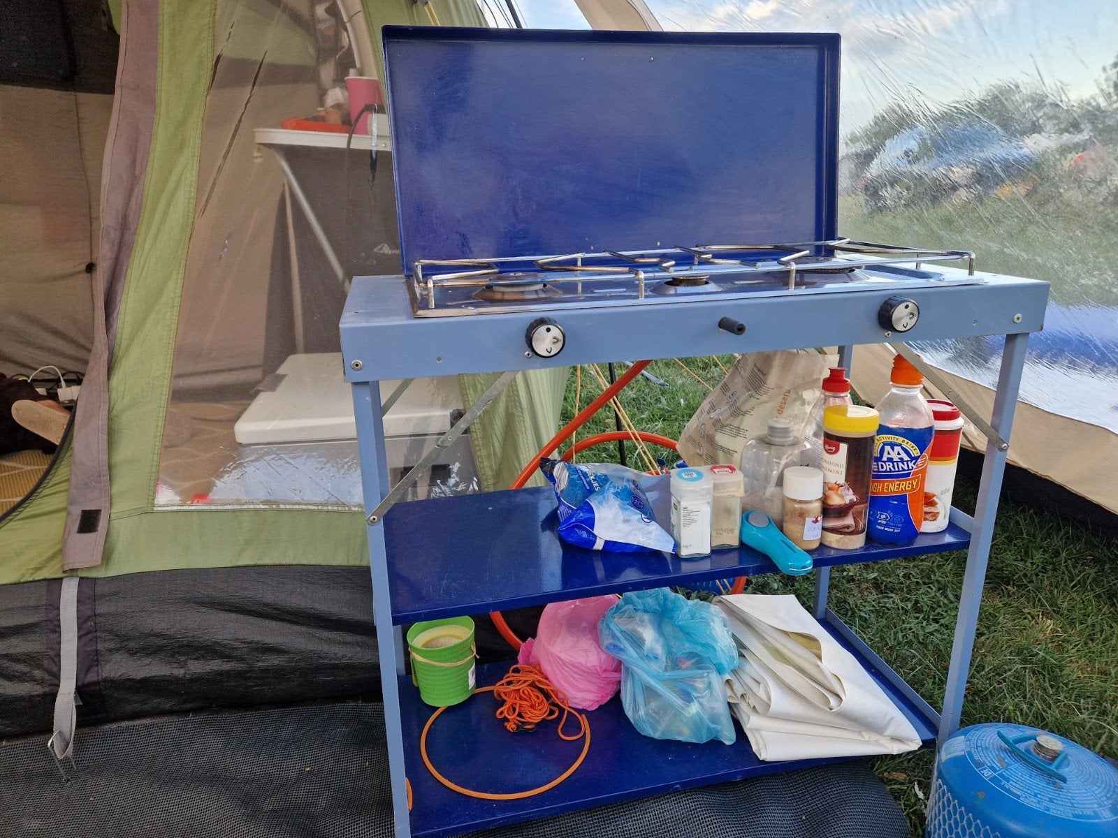 Camping kooktoestel met 3 pitten en handig onderstel, Ophalen, Gebruikt