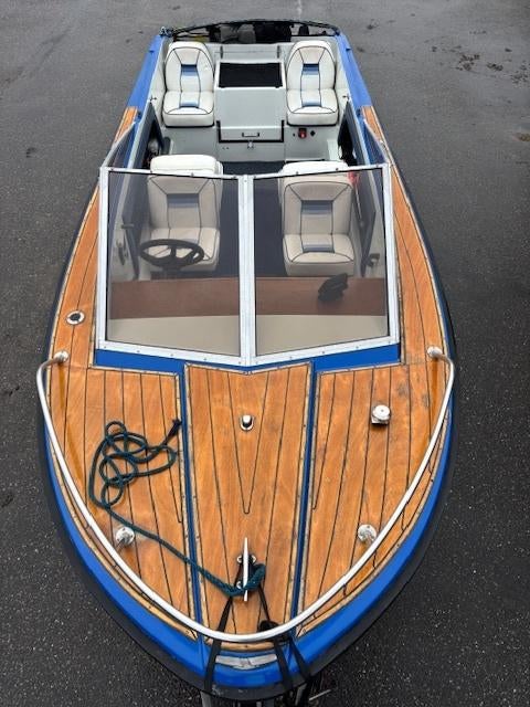 speedboot Drako 3.0l mercruiser 140pk 5,5m incl. trailer, Watersport en Boten, Speedboten, Ophalen, Gebruikt, Binnenboordmotor