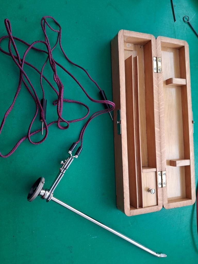 Oude optische endoscoop Wolf Berlijn met 4,5V verlichting, Ophalen of Verzenden