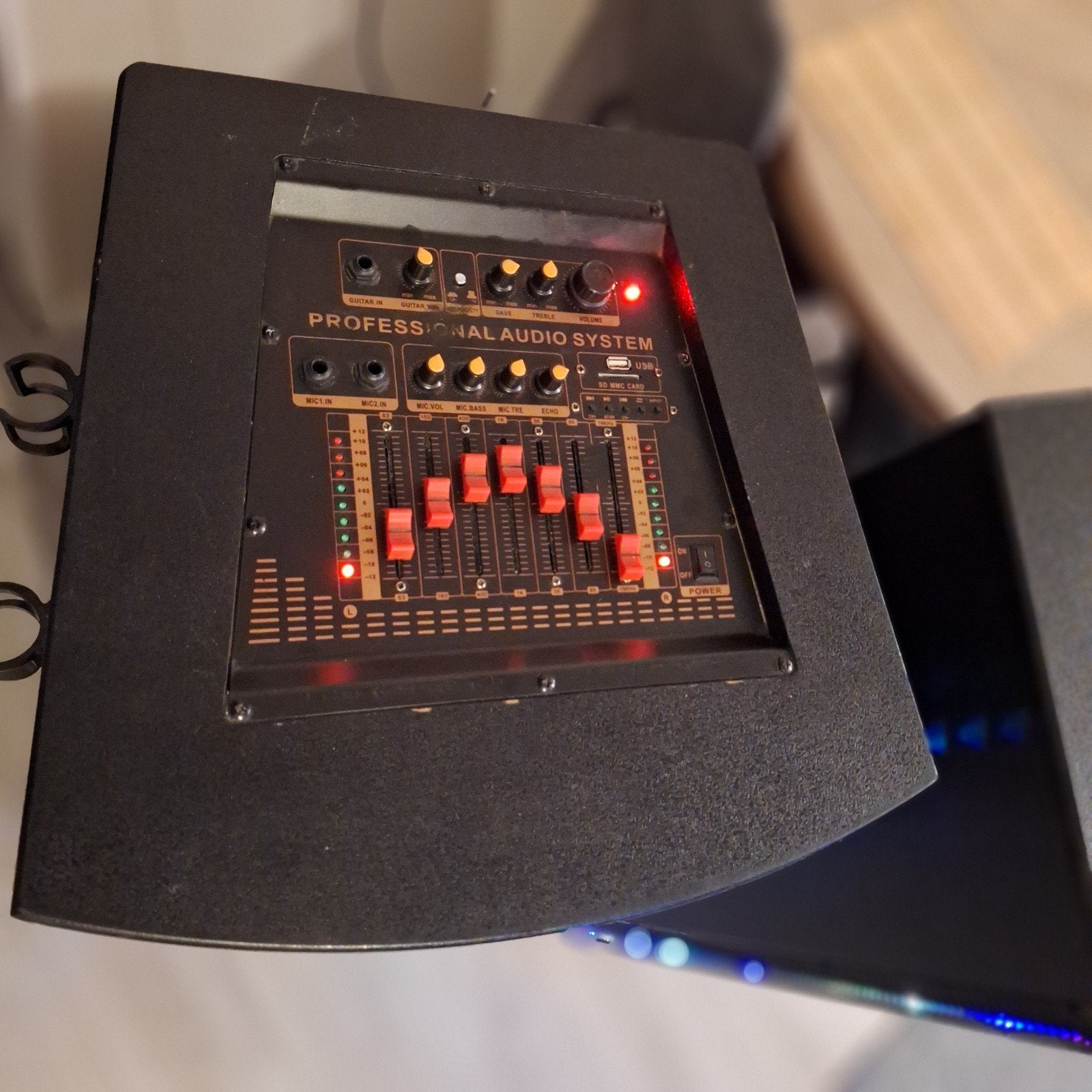 Speakerset met microfoon - Goede staat, werkt perfect!