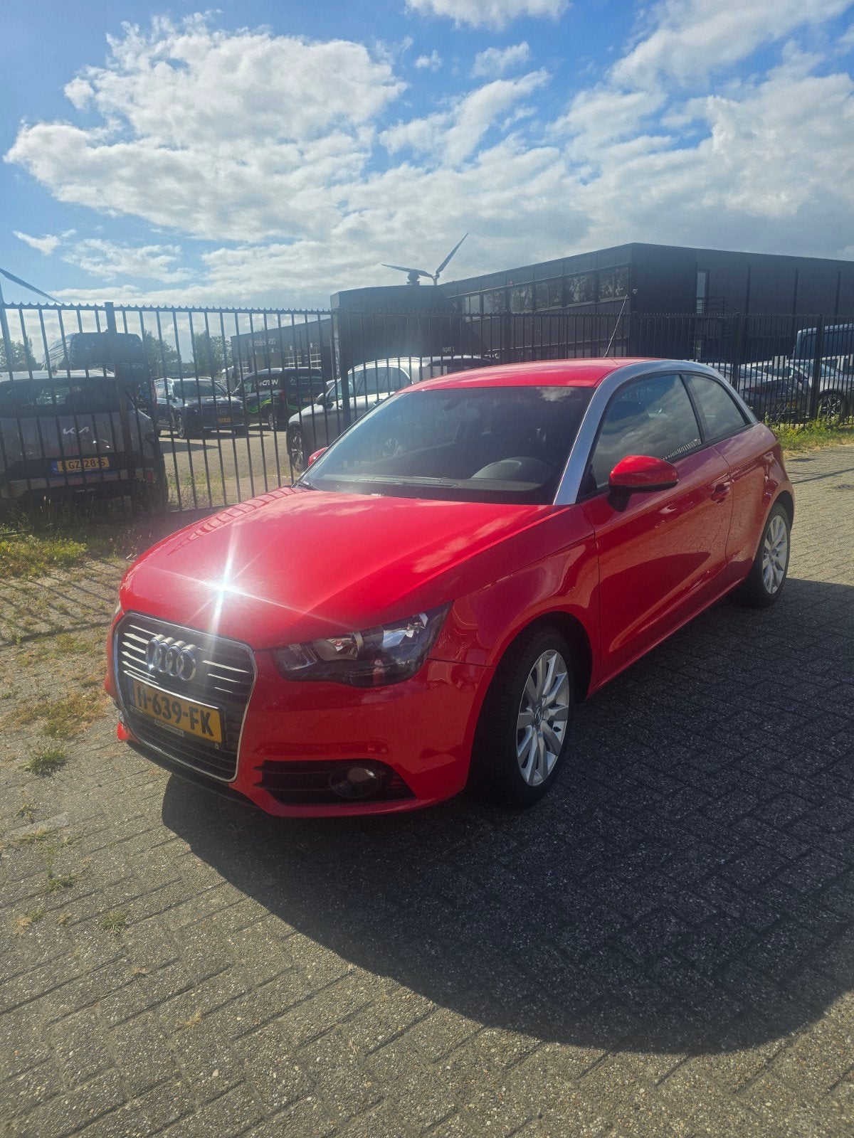 Audi A1 1.2 Tfsi 63KW 2011 Rood, Auto's, Audi, Voorwielaandrijving, Euro 5, Stof, Zwart