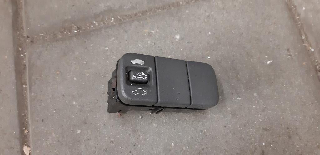 Knopje vh schuifdak Honda Civic 1992-1995, Auto diversen, Overige Auto diversen, Ophalen of Verzenden