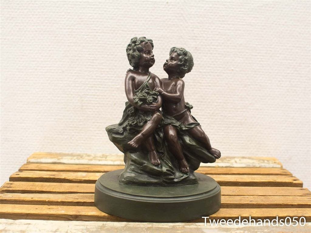 beeldje van plastic 19541, Gebruikt, Ophalen of Verzenden, Bord(en), Overige stijlen