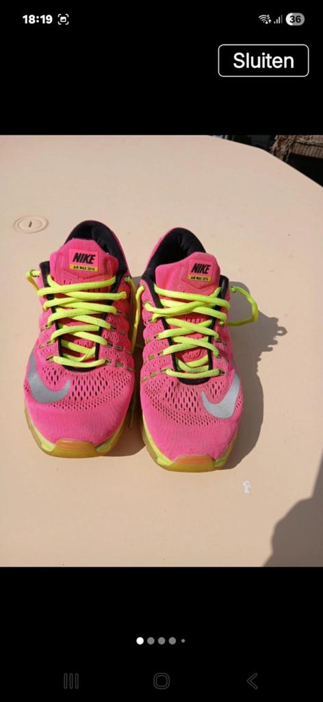 Nike maat 38, Ophalen of Verzenden, Zo goed als nieuw, Zwart, Sneakers of Gympen